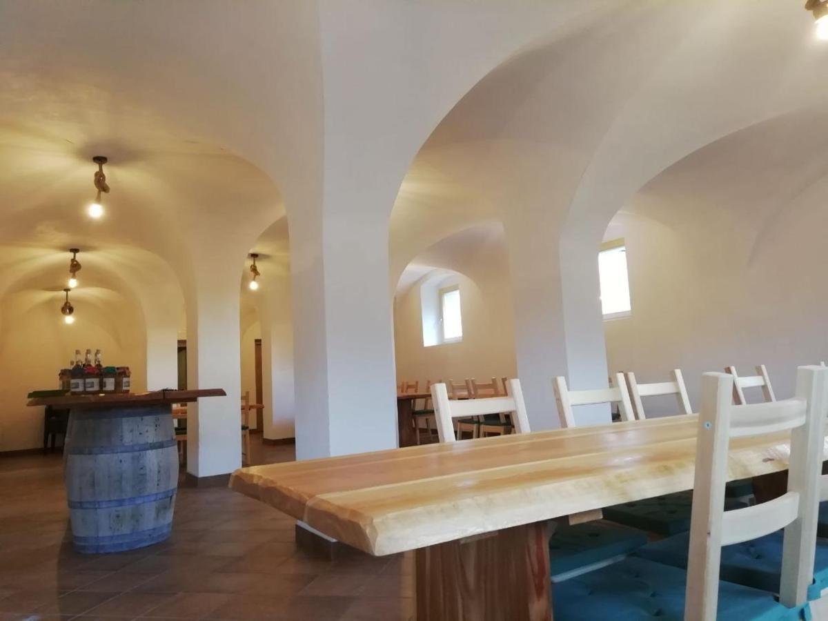 Agriturismo Maso Pertener -Adults Friendly- كومانو تيرمي المظهر الخارجي الصورة